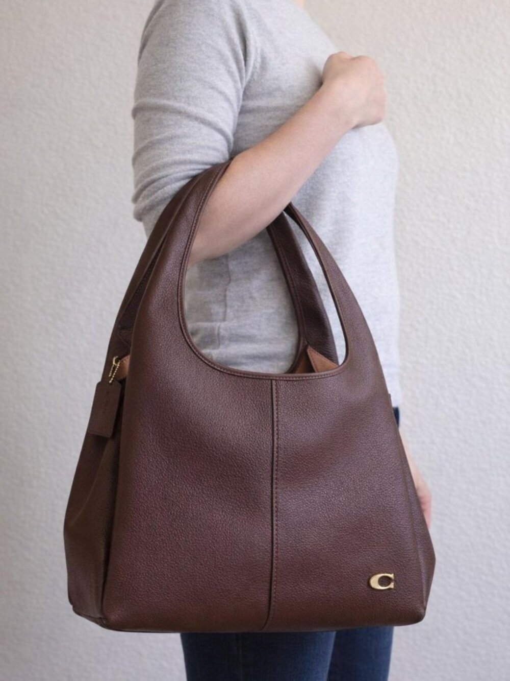 Coach Women’s Lana Large Leather Shoulder Bag - Maple - Picture 5 of 8